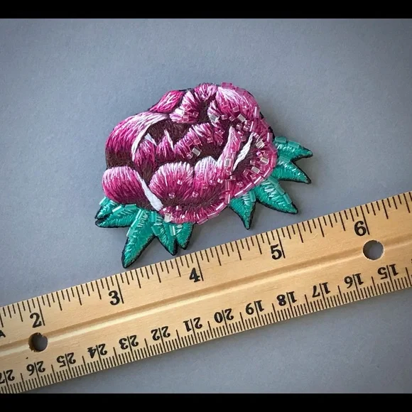 Flower brooch - Picture 5 of 6